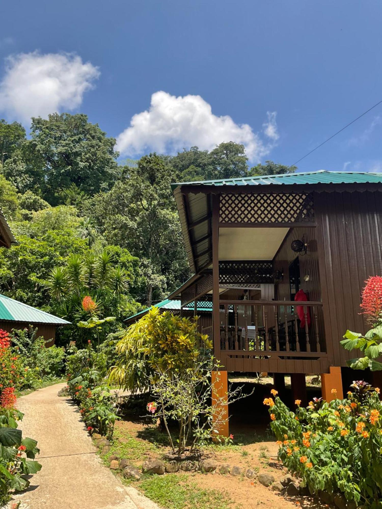 Abc Chalet Tioman Kampong Ayer Batang Zewnętrze zdjęcie